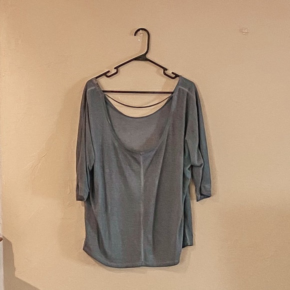 Decree Top - Picture 3 of 6